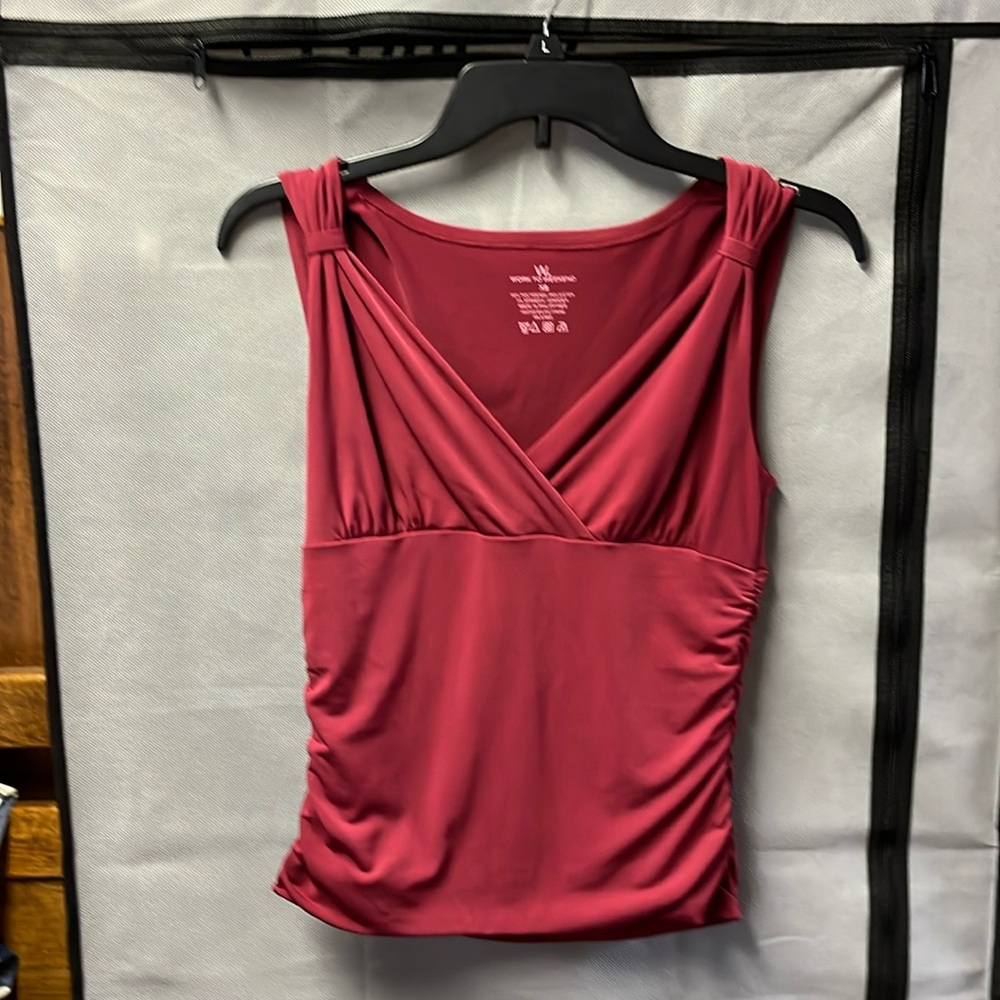 Maroon sleeveless top